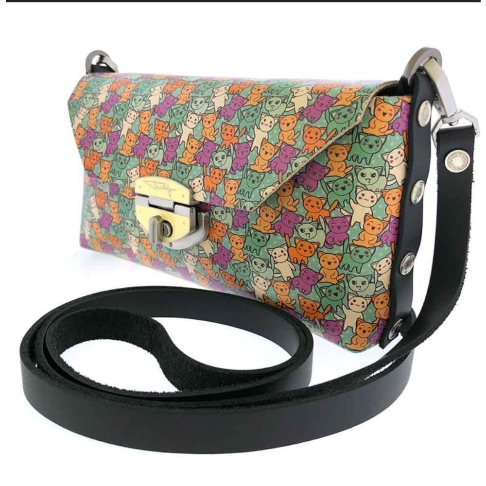 Jon Wye Vampire Cats Small Clutch/Crossbody 😺